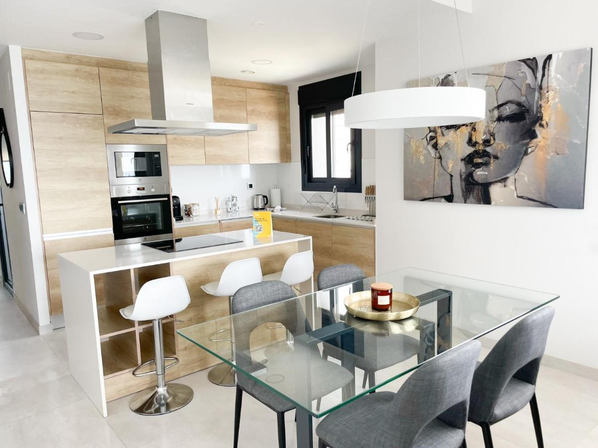 شقة Sunset Waves 3 By United Renters بينايدورم المظهر الخارجي الصورة
