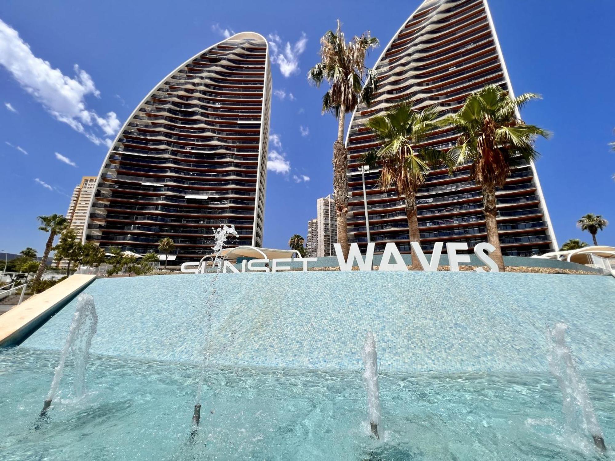 شقة Sunset Waves 3 By United Renters بينايدورم المظهر الخارجي الصورة